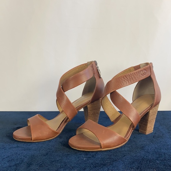 Gerry Weber Tan Ankle Strap Wood Heel - Picture 5 of 5